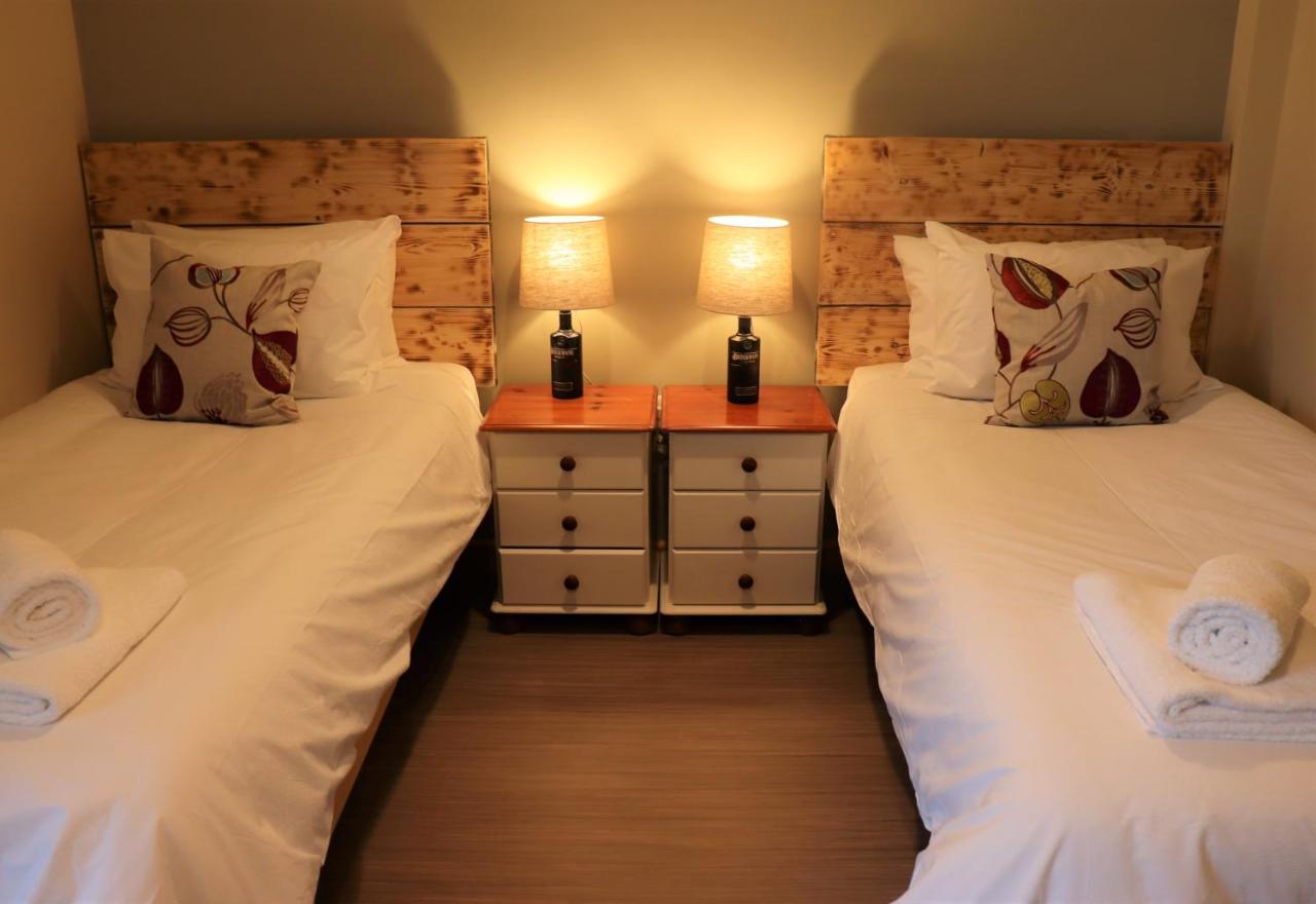 South Downs Eco Lodge & Camping East Meon Eksteriør billede